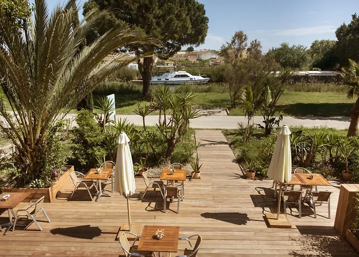 Hotel Canal Aigues Mortes