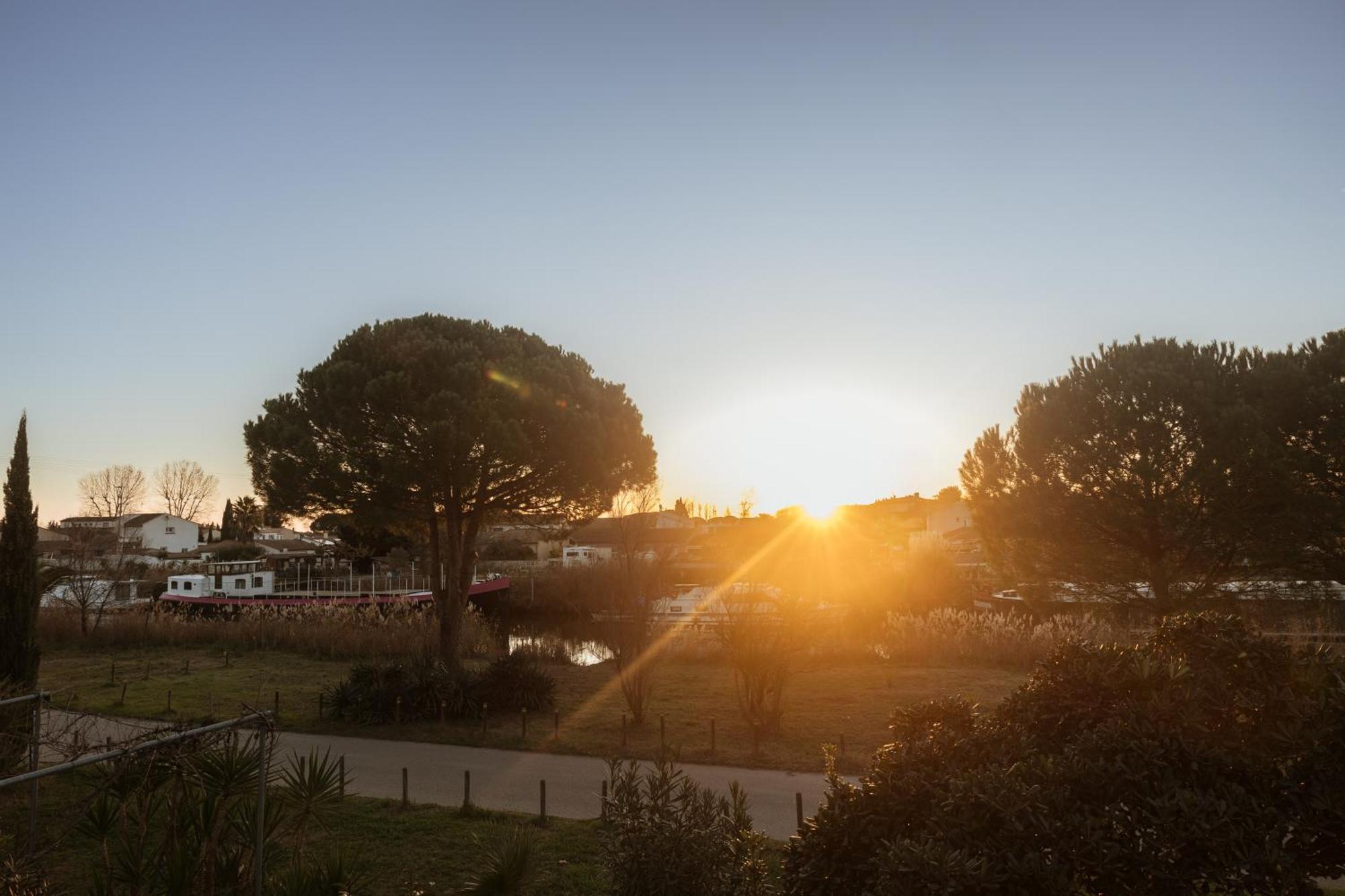 Hotel Canal Mortes 3*