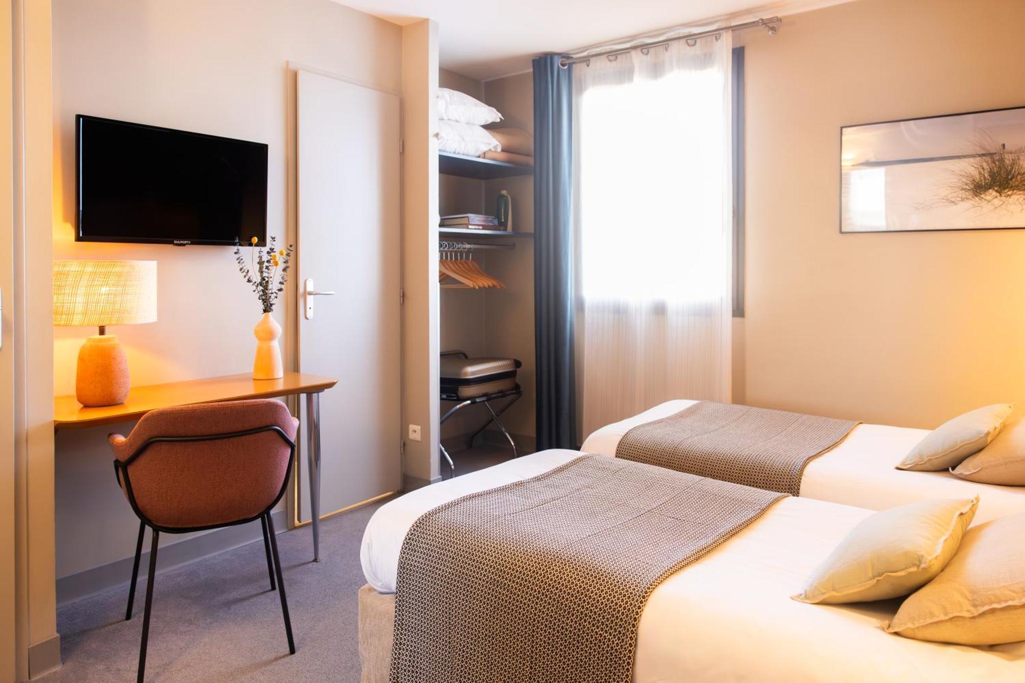 Hotel Canal Mortes Aigues-Mortes